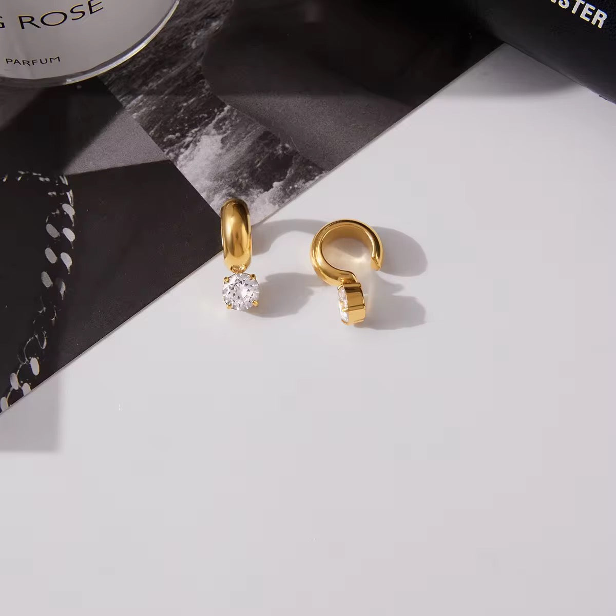 Starlight Conch Cuff (Pair)