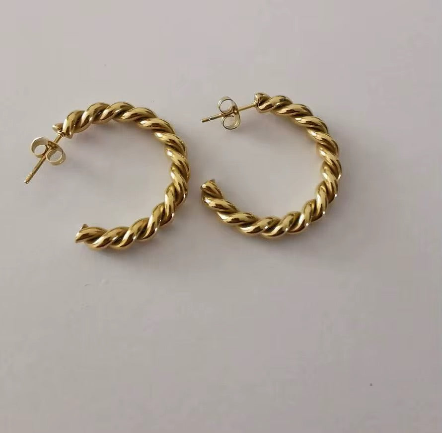Twisted Rope Gold Hoops