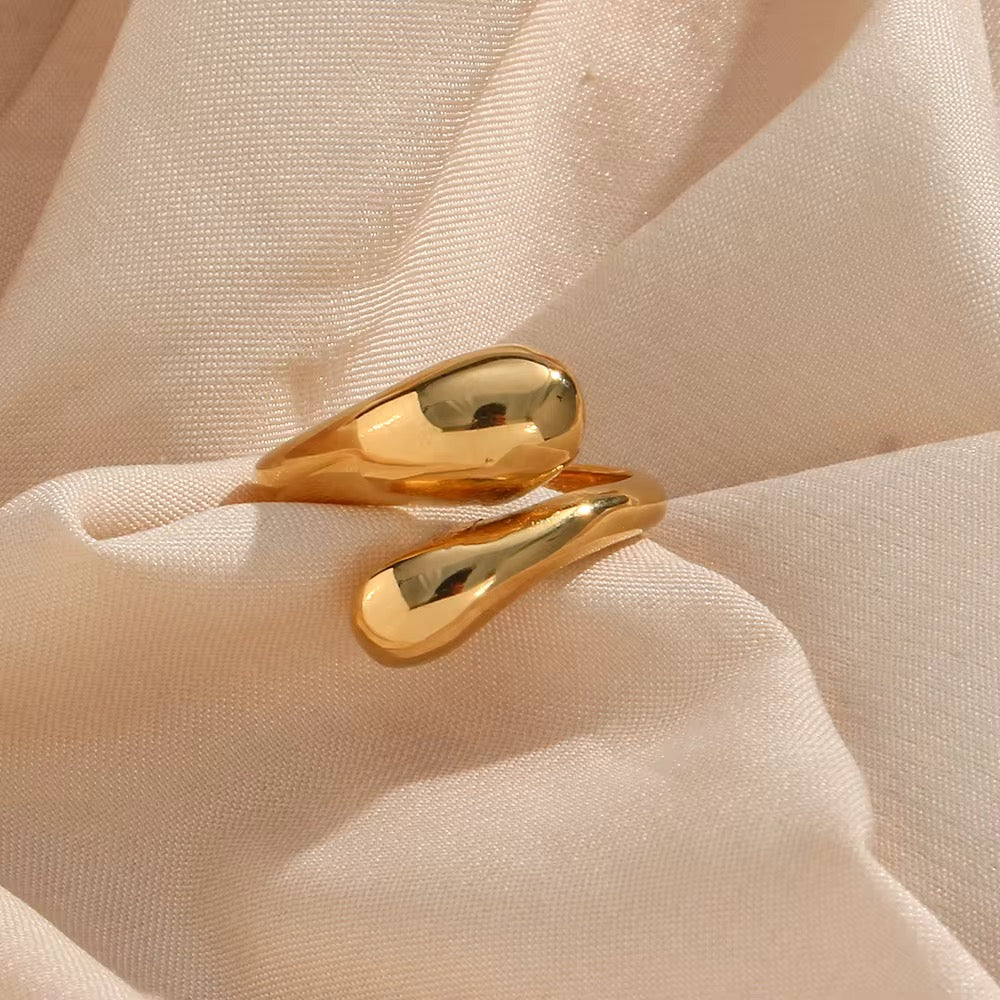 Minimal Wrap Gold Ring
